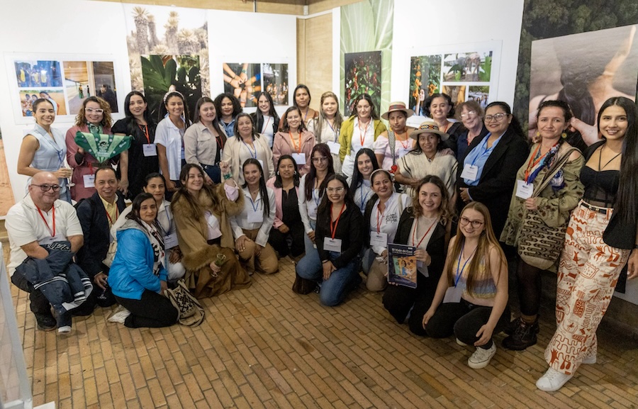 ‘Igualitarias: Transformando territorios’, una exposición fotográfica que rinde tributo a quienes trabajan por los derechos de las mujeres en Colombia